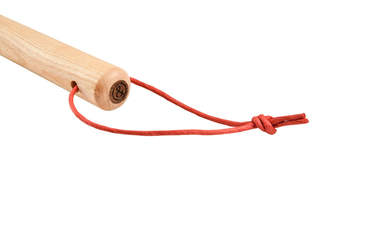 Râteau à gazon en acier vert avec long manche ergonomique en bois dur